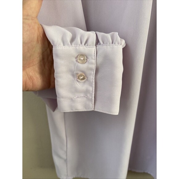Covington Women's Blouse Size L Lilac Purple Chiffon Sheer Button Front Top - Picture 7 of 8
